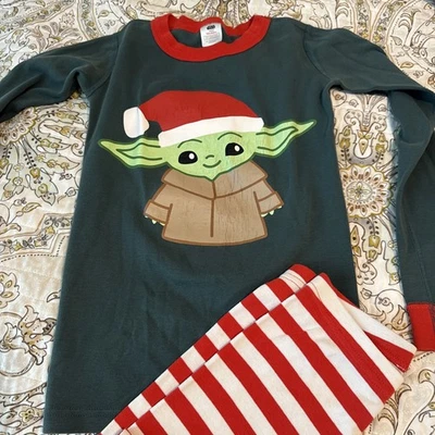 Рождественская пижама Hanna Andersson Star Wars Yoda размер 10 - Изображение 1 из 4