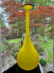 Murano Style Italian Art Glass Carlo Moretti Yellow Vase w Blue Rim 15” Tall - Picture 1 of 11