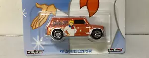 HOT WHEELS Pop Culture Scooby Doo Fred 67 Austin Mini Van Real Riders - Picture 1 of 6