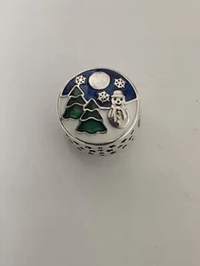 AUTHENTIC PANDORA WINTER SCENE CHARM #796384ENMX - Picture 1 of 4