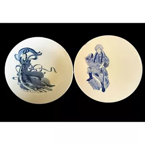 Set of 2 Vintage Chinese Porcelain Chop Plates Decor Elegant Dancer Blue & White - Picture 1 of 10