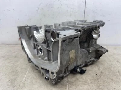 2017-2019 PORSCHE CAYMAN OEM 2.0L ENGINE RIGHT SIDE CYLINDER BLOCK 0PB101042A Foto 1 de 4