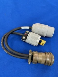 Miller Electric 110583 Cable Adapter Accessory 14 Pin 1 Ft twist lock adaptor - Picture 1 of 3