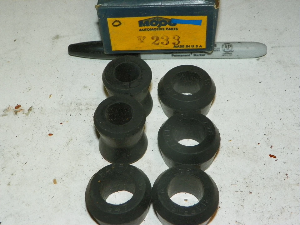 Nash 1952-54 NOS Amortiguador Delantero Ojal Moog K-233 Hecho en EE. UU. Foto 1 de 1