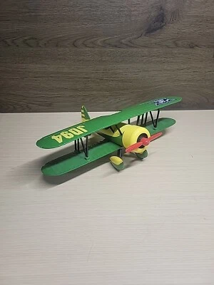 JOHN DEERE VINTAGE STEARMAN BI-PLANE AVIÓN BANCO ESPECIFICACIONES FUNDIDO #37516 Foto 1 de 4