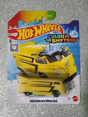 Cambios de color Hot Wheels🚨🚨 VOLKSWAGEN DRAG BUS amarillo 2025 🚨🚨 en mano  Foto 1 de 2