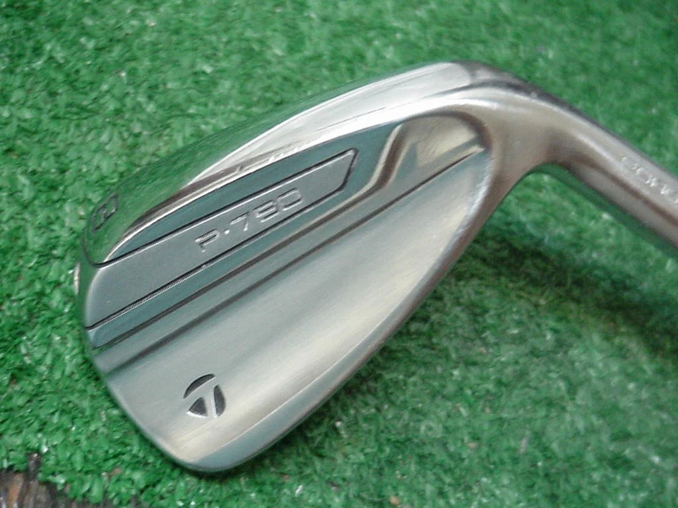 Nice 2020 2019 Taylor Made P-790 8 Iron Dynamic Gold 105 S-300 Stiff +1 Inch - Image 1 of 4