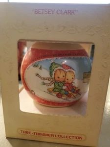 HALLMARK 1980 KEEPSAKE BETSEY CLARK CHRISTMAS ORNAMENT TREE TRIMMER COLLECTION - Picture 1 of 1