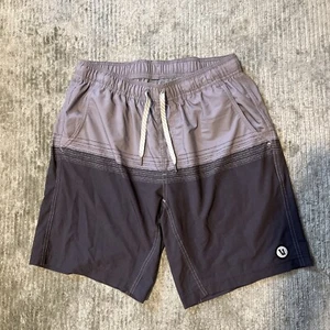 Vuori Kore Shorts Men's Medium Gray 9" Inseam Lined Gym Running Training - Picture 1 of 9