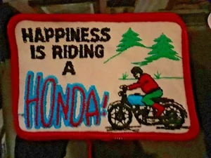 RARE NOS Embroidered Patch - "Happiness is Riding a HONDA!" - Picture 1 of 1
