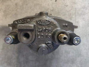 Genuine Ford OEM Caliper #4806/F5A22552A - Fits Ford, Lincoln, Mercury New - Picture 1 of 8