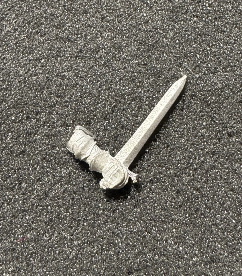 Citadel Warhammer Pirazzo’s Lost Legion Fernando (ARM Only 😅) Vintage Fantasy - Image 1 of 1