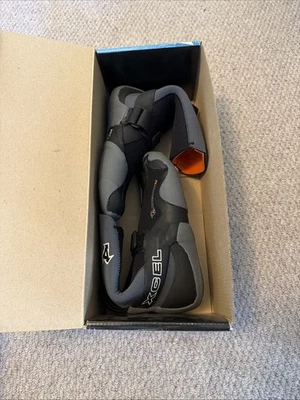 Xcel Infiniti Boot 5mm Split Toe Size 5 Wetsuit Boots Brand New No Tags - Image 1 of 3