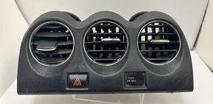 2007-2012 Nissan Altima Dash Center A/C AC Air Vents Hazard Switch OEM *See Pics - Bild 1 von 6