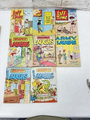 Lote de 8 cómics de Laff Time/Army Laughs/ Broadway Laughs Foto 1 de 4