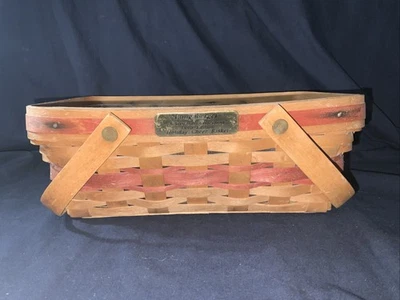 Vintage Longaberger Christmas Collection 1996 Holiday Cheer Basket and protector - Image 1 of 4