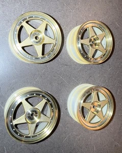 KYOSHO 1/10 R/C Nostalgic Car Series 330P4 GTO Gold 5 Spoke Wheels (x4) NOS - Picture 1 of 3