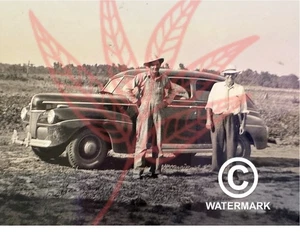 Vtg 1940s Snapshot Photo Antique Car, 1941 Ford with 2 Men Rural Farmer - Picture 1 of 5