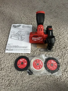 Milwaukee M12 FUEL Brushless Compact 3” Cut Off Saw NEW - Picture 1 of 4