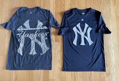 Лот из 2 New York Yankees MLB Majestic / классный основание мужские футболки маленький - Изображение 1 из 4