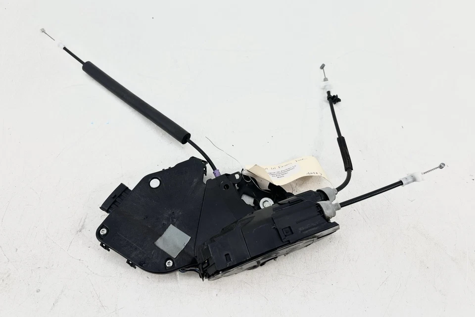 2010-2015 JAGUAR XJ XJL ЛЕВЫЙ ВОДИТЕЛЬ ПЕРЕДНЯЯ ДВЕРЬ ЗАМОК ЗАЩЕЛКА ПРИВОД OEM - Изображение 1 из 4