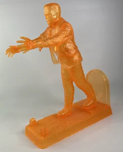 Vintage FRANKENSTEIN Neon Orange Monster 1991 Monogram Luminators - Foto 1 di 9