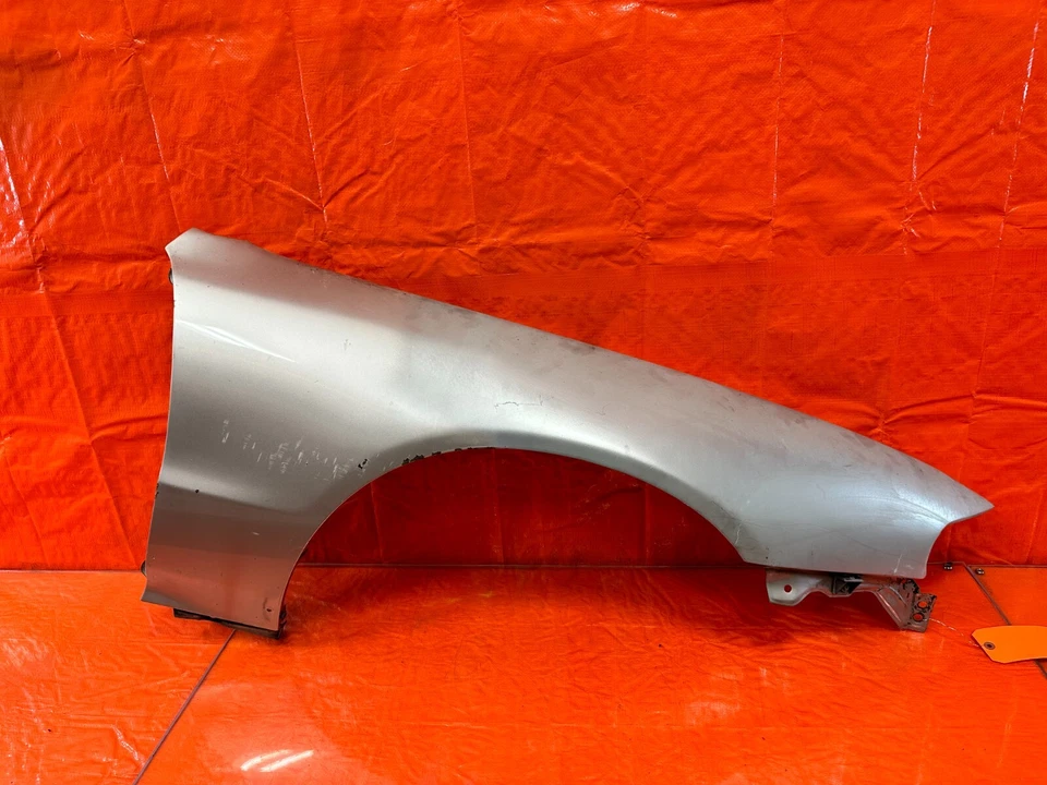 92-96 HONDA PRELUDE - GUARDABARROS DERECHO PASAJERO - FÁBRICA ORIGINAL #273 Foto 1 de 4