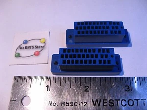 Connector Shell 33 Position Female - NOS Qty 2  - Imagen 1 de 6