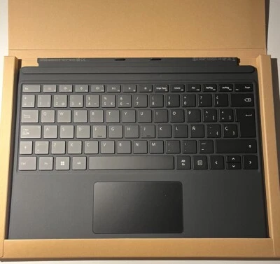 Microsoft Surface X,8,9 type cover, NEU; Garantie bis 10.2028 - Bild 1 von 2