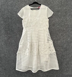 Yiggy Brand Girls White Dress Embroidered Overlay Short Sleeve Size 7 - Picture 1 of 6