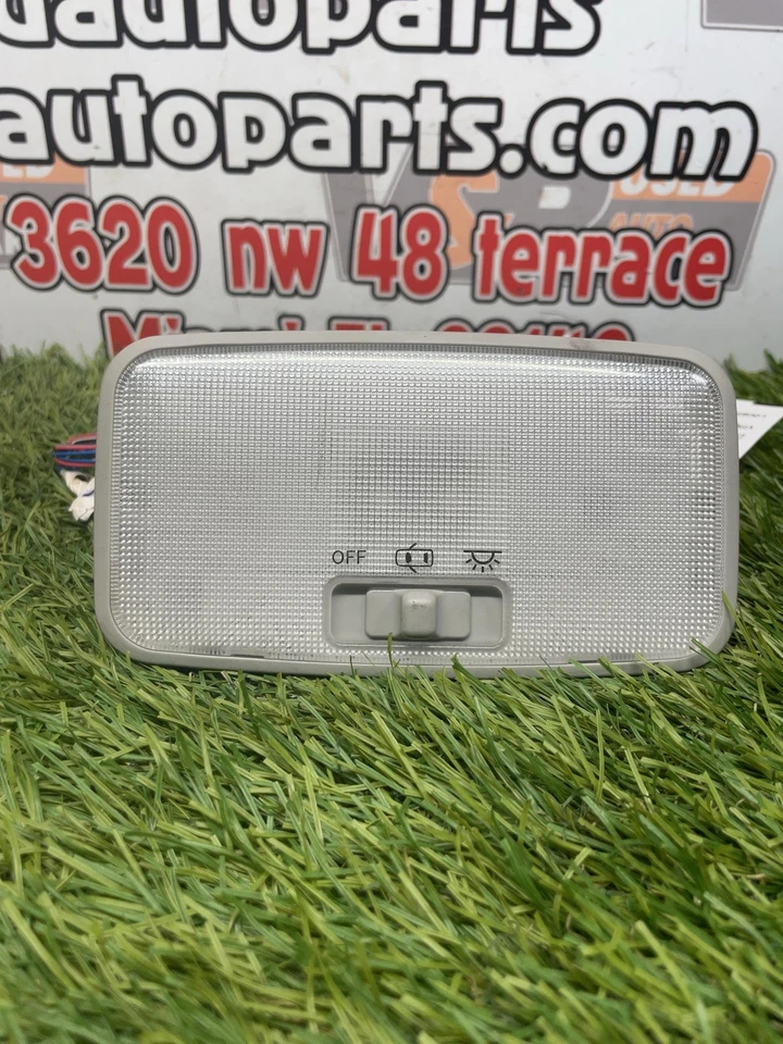 ✅ Toyota Corolla 2016 lámpara de techo OEM Foto 1 de 4