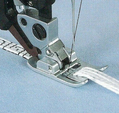 Pfaff 9 Hole/Strand Multi Cording Foot - Image 1 of 2