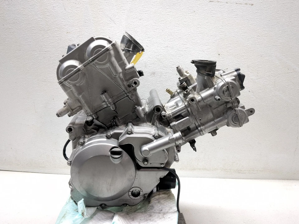 Motor Suzuki SV650 05 Foto 1 de 4