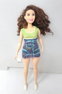Brünette Barbie You Can Be Anything Popstar kurvige Puppe lockiges Haar neu anziehen wie besehen - Bild 1 von 5