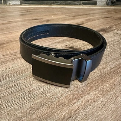 Cinturón Anson Hombre 36-40 Correa Negra Plateado Negro Hebilla Cierre de Trinquete Ajustable Foto 1 de 4