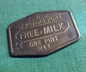 Vintage Milk Token Isle of Guernsey St Peters Port One Pint Max Token Coin Plate - Picture 1 of 3