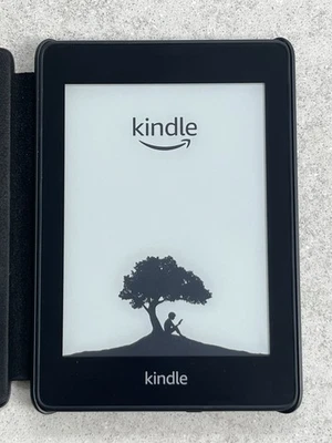 Amazon Kindle Paperwhite (10th Generation) 8GB, Wi-Fi - Image 1 of 4