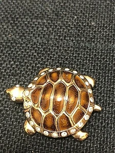 Vintage Carolee Small Gold Tone Enamel & Crystal Turtle Brooch - Picture 1 of 9