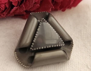 Collection bouton ancien gris volume triangle pied laiton 2,3 cm ref 4727 - Foto 1 di 6