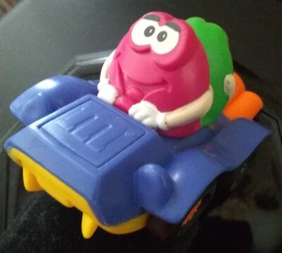 Juguete premium Hot Rod Car Burger King de M&M  Foto 1 de 4