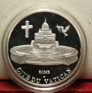 Medalla francesa 40mm Ciudad del Vaticano Roma Italia Iglesia Católica  - Imagen 1 de 2