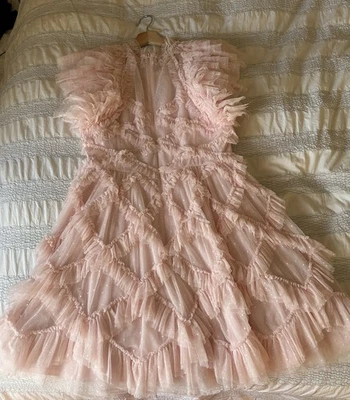 Needle And Thread Genevieve Knee Length Dress Size 16. - Image 1 of 4