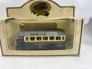 Ledo Telegraph And Argus Bradford 1993 Bus Die Cast Model - Bild 1 von 7