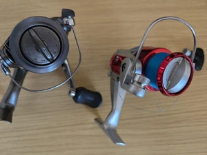 Used GUANGWEI GS-25 & SHIMANO ALIVIO C2500 Fishing Reels Set - Picture 1 of 7