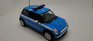 Welly Polizia Mini Cooper Blue And White Police Car Diecast 1:24 Scale Car - Picture 1 of 9