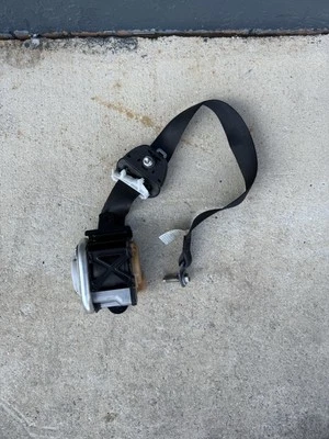 Как новый!! Ремень безопасности правый со стороны пассажира для Nissan 370z 2010-2020 годов выпуска от оригинального производителя - Изображение 1 из 4