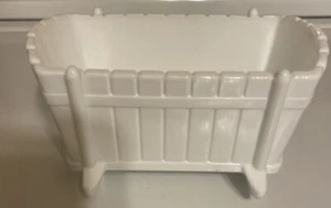 Vintage Indiana Milk Glass Baby Cradle Crib Bassinet 5X3 Planter Candy Dish - Picture 1 of 6
