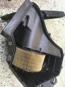 BMW 3 SERIES AIR CLEANER INTAKE FILTER BOX HOUSING #E5265 E46 4CYL N42/N46 - Picture 1 of 3
