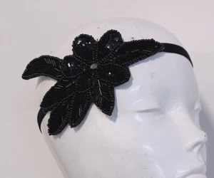 Diadema retro negra década de 1920 Gatsby banda para el cabello boho novia aleta fiesta - Imagen 1 de 3