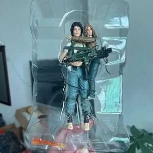 ALIENS 2 ELLEN RIPLEY ACTION FIGURE NEWT GIGER PREDATOR FACEHUGGER FIGURE TOYS - Picture 1 of 7